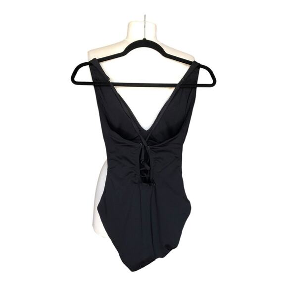Andie NWT The Bali Flattering Neckline One Piece Swimsuit Black Small Tall - Picture 5 of 15